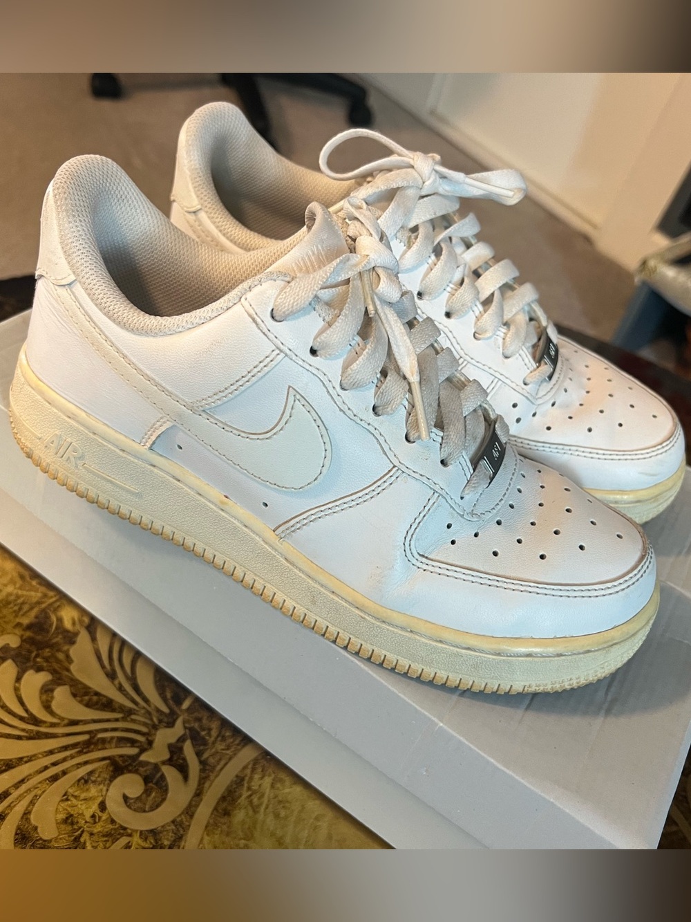 Nike Air Force 1 - Picture 5 of 10
